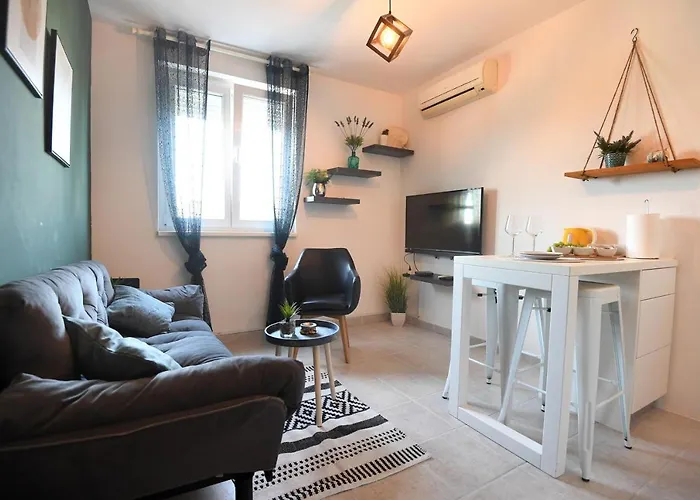 Apartment Rebeka